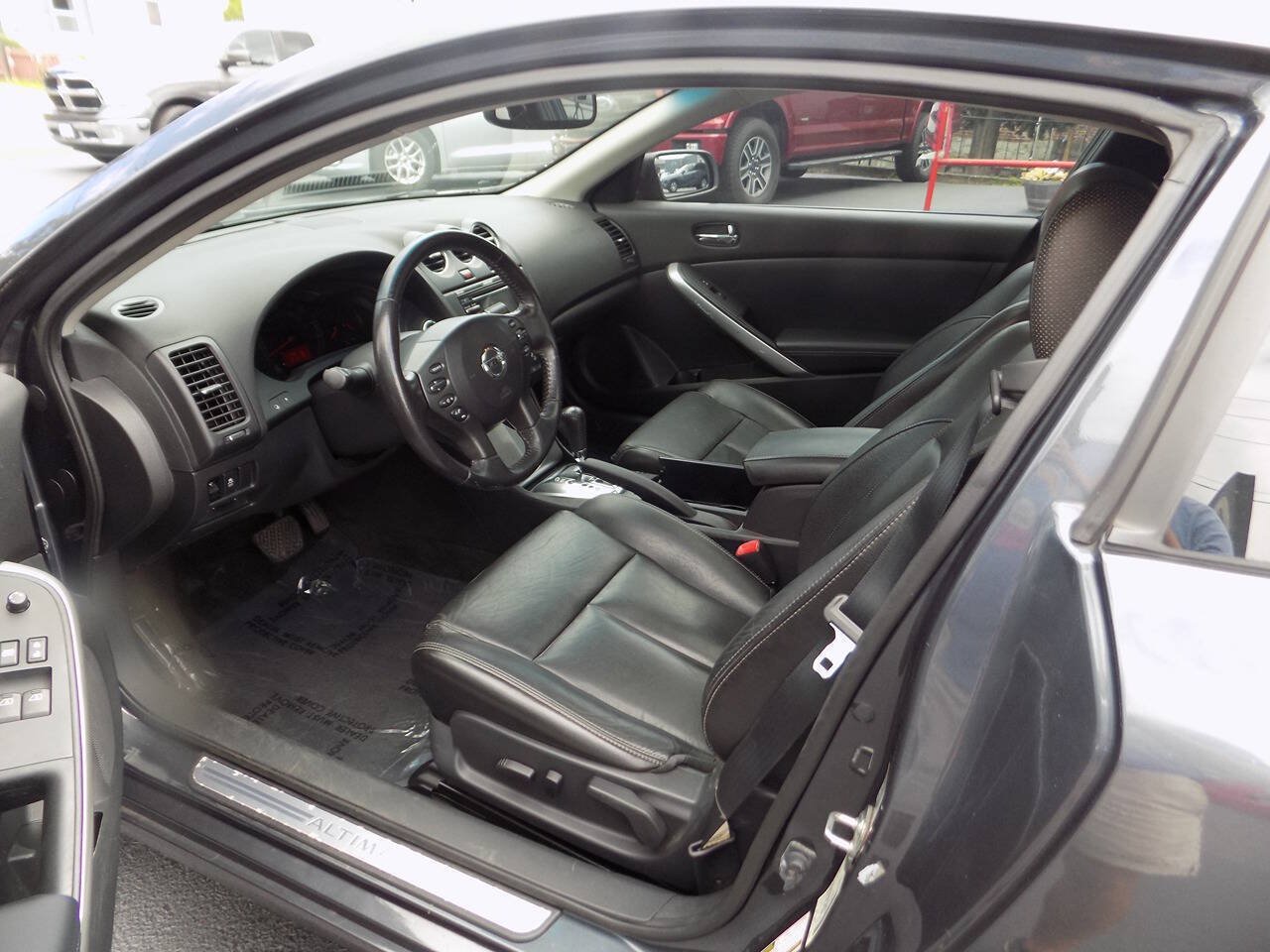 Used 2013 Nissan Altima 2.5 S w/ Premium Pkg FWD image 11