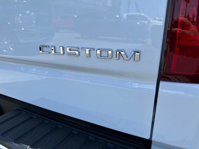 New 2026 Chevrolet Silverado 1500 Custom RWD image 10