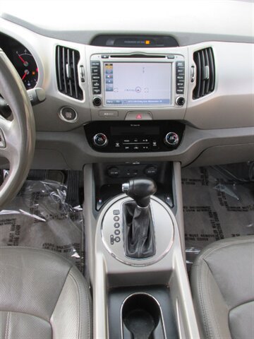 Used 2015 Kia Sportage EX image 29