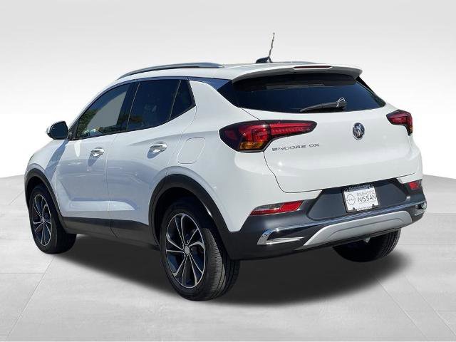 Used 2022 Buick Encore GX Essence image 5