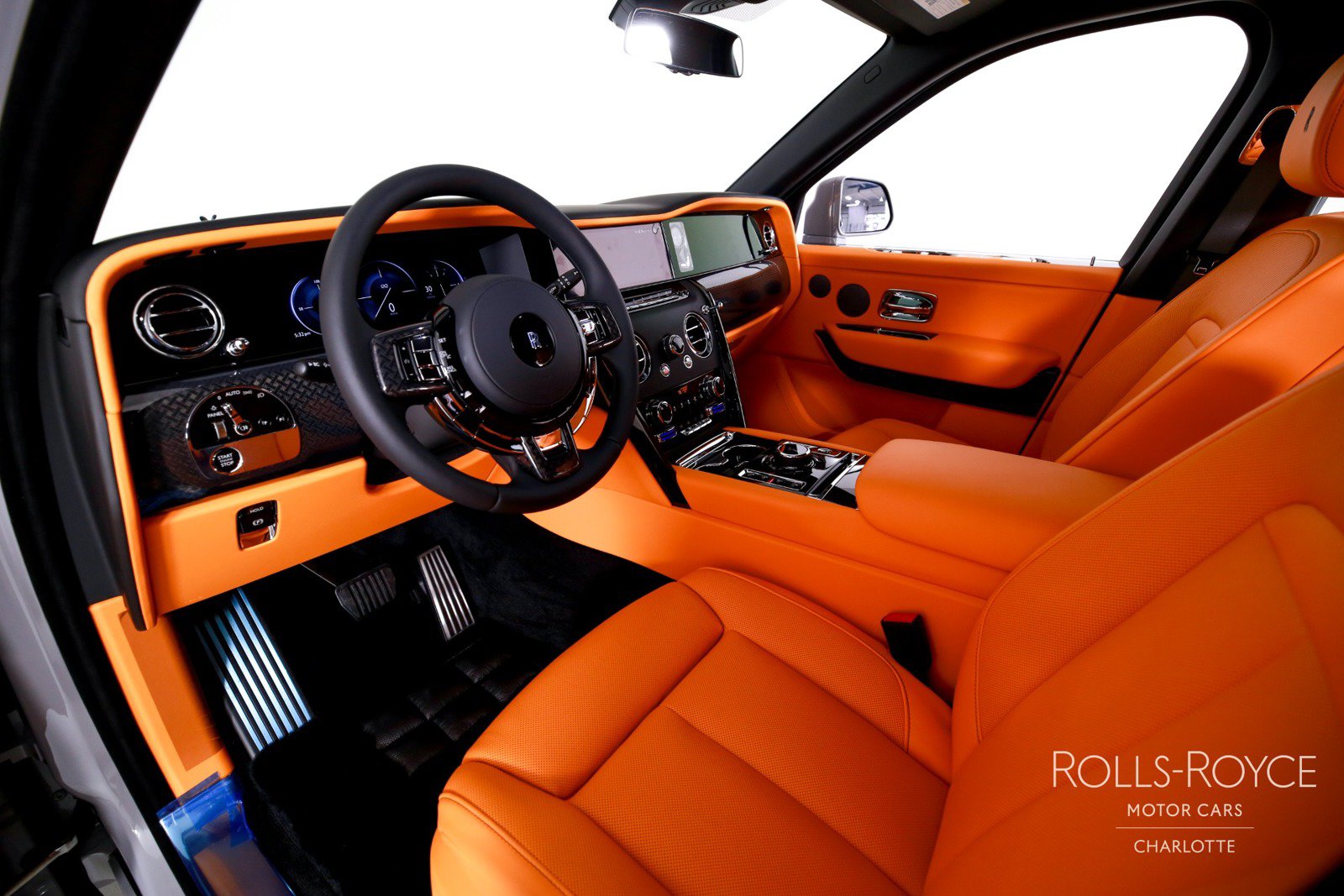 New 2027 Rolls-Royce Cullinan Black Badge AWD/4WD image 4