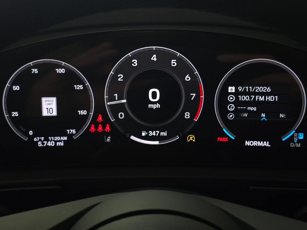 Certified 2026 Porsche Cayenne AWD/4WD image 41