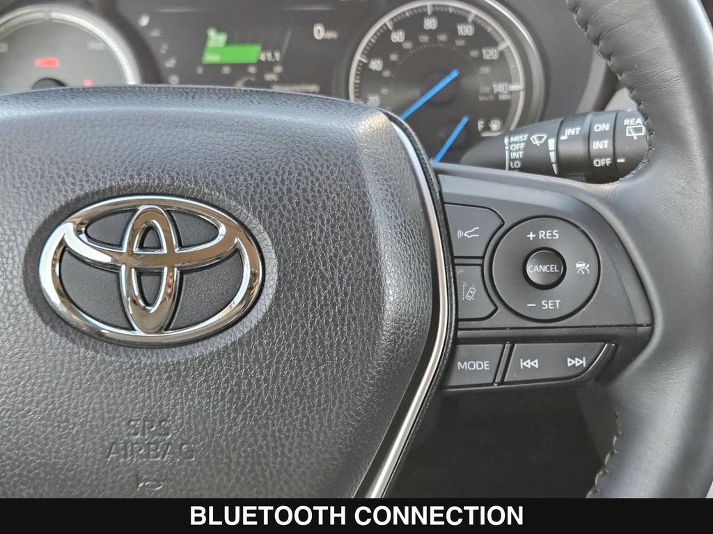 Used 2023 Toyota Venza LE AWD/4WD image 24