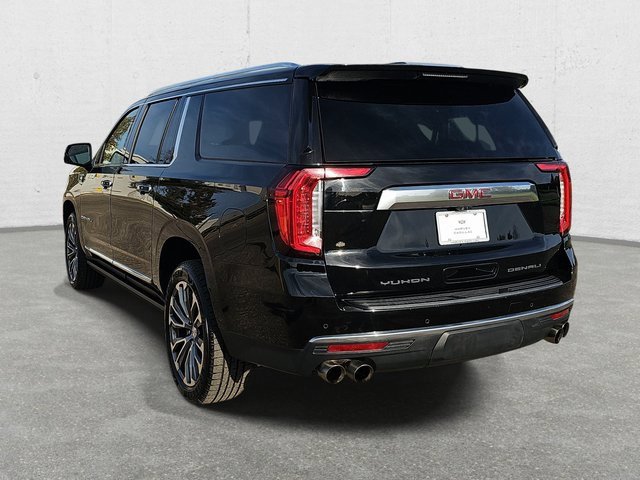 Used 2021 GMC Yukon XL Denali w/ Denali Premium Package image 7