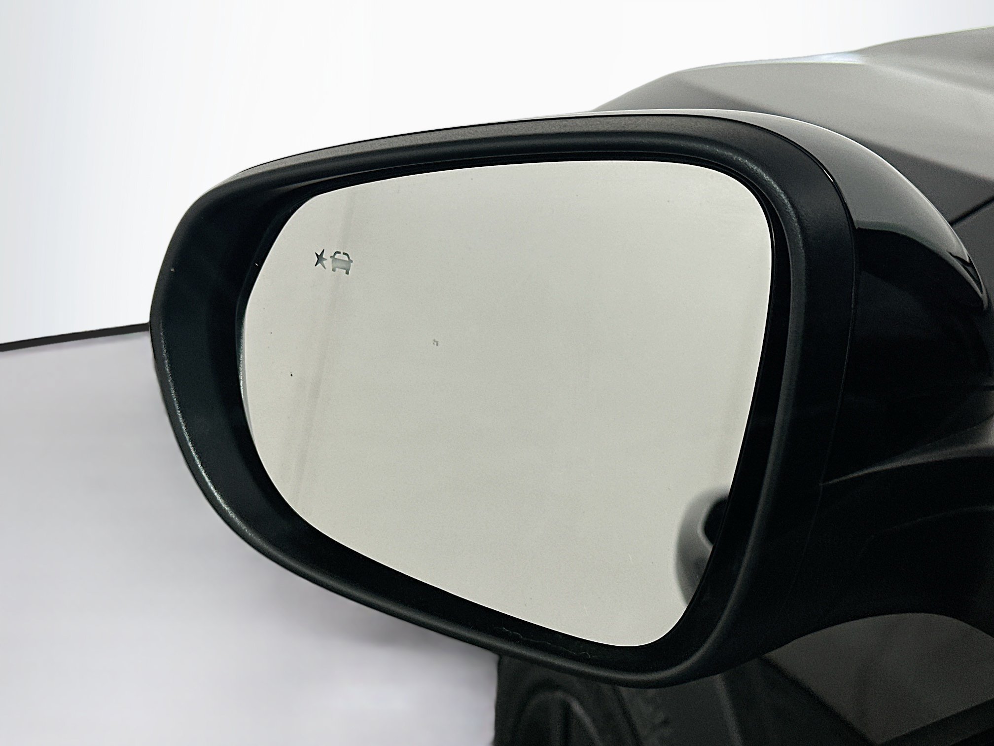 Used 2024 Chevrolet Trax ACTIV w/ Sunroof Package FWD image 16