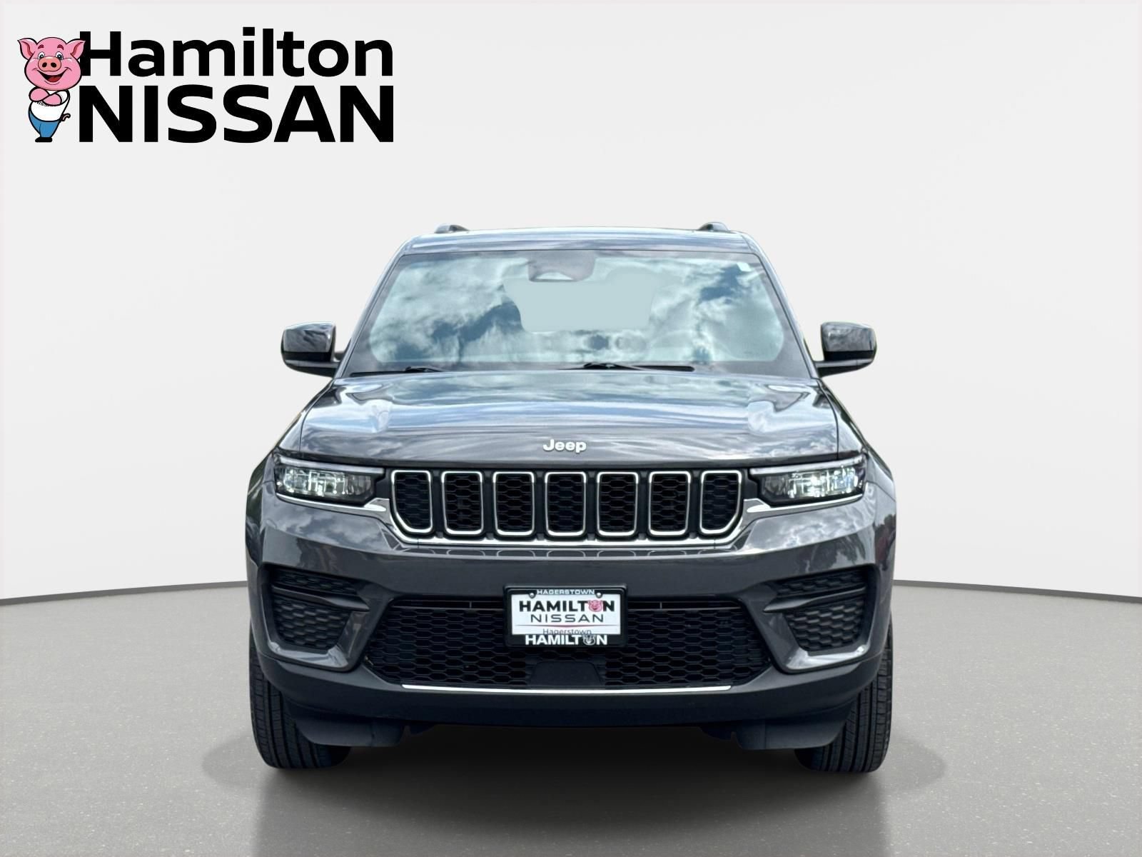 Used 2025 Jeep Grand Cherokee Laredo X w/ Luxury Tech Group I AWD/4WD image 6