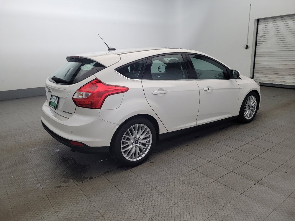 Used 2014 Ford Focus Titanium FWD image 10