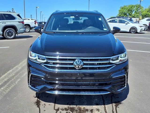 Used 2024 Volkswagen Tiguan SEL R-Line AWD/4WD image 33