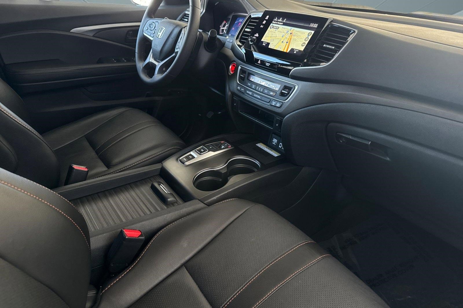 Used 2023 Honda Passport TrailSport image 32