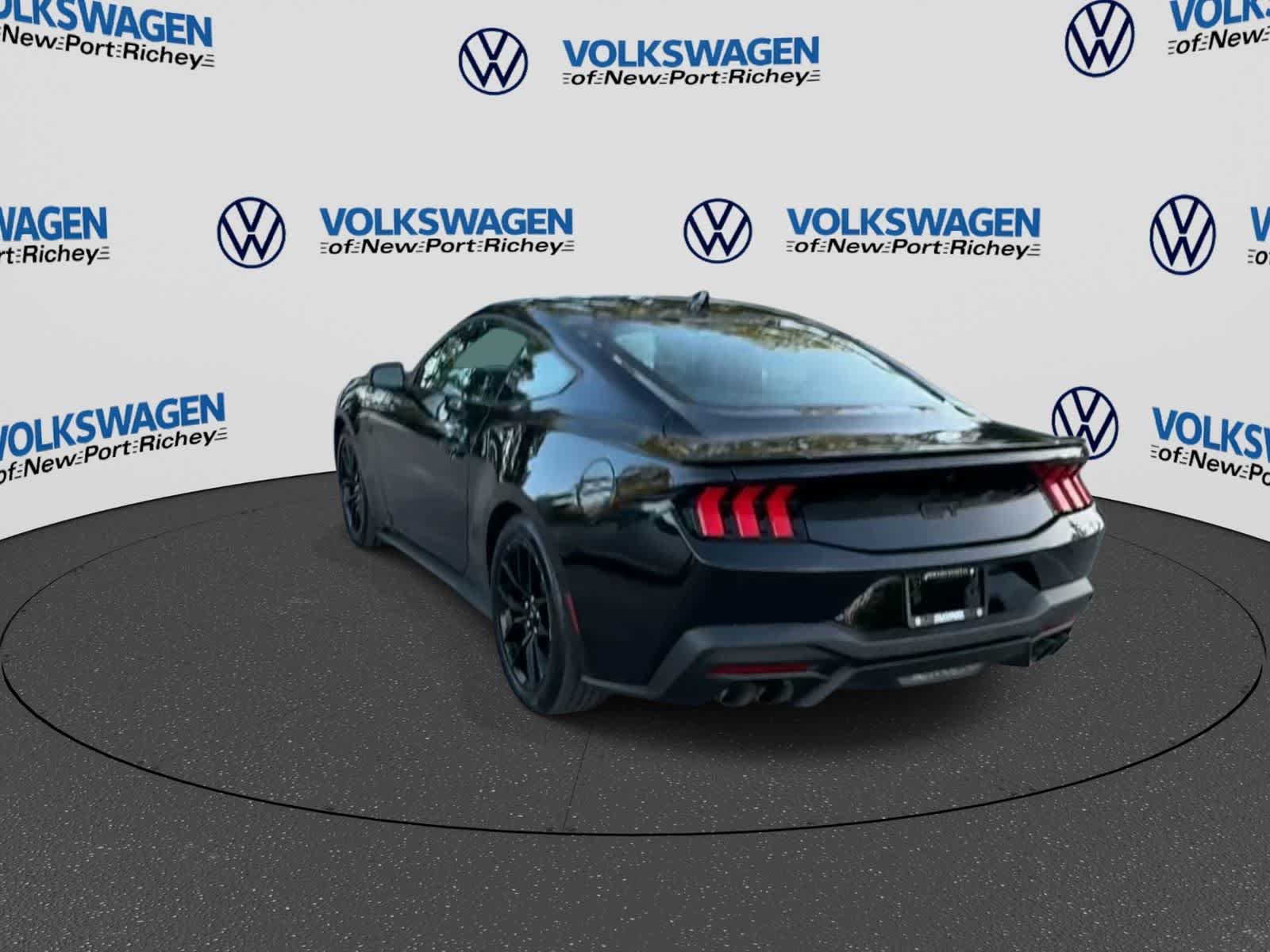 Used 2025 Ford Mustang GT Premium RWD image 6