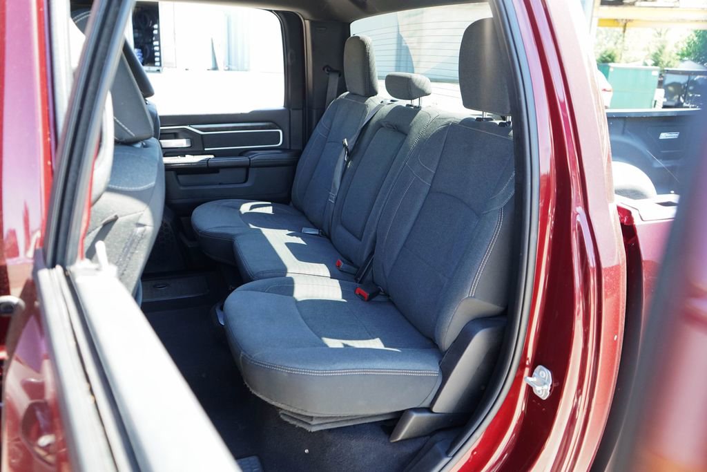Used 2020 RAM 3500 Big Horn w/ Night Edition image 10