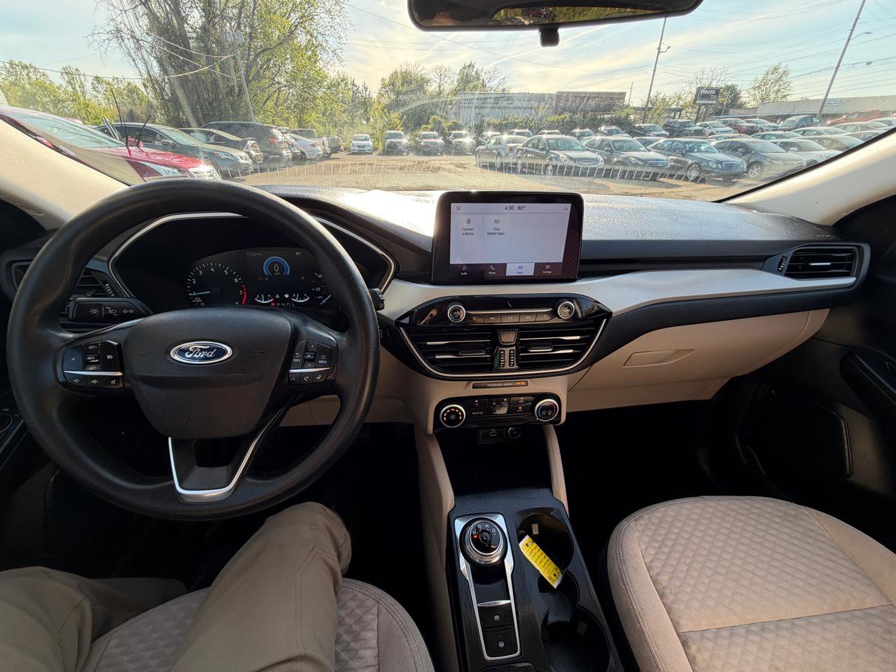 Used 2021 Ford Escape SE FWD image 22