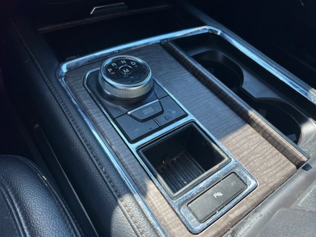 Used 2019 Ford Expedition Max Limited RWD image 12