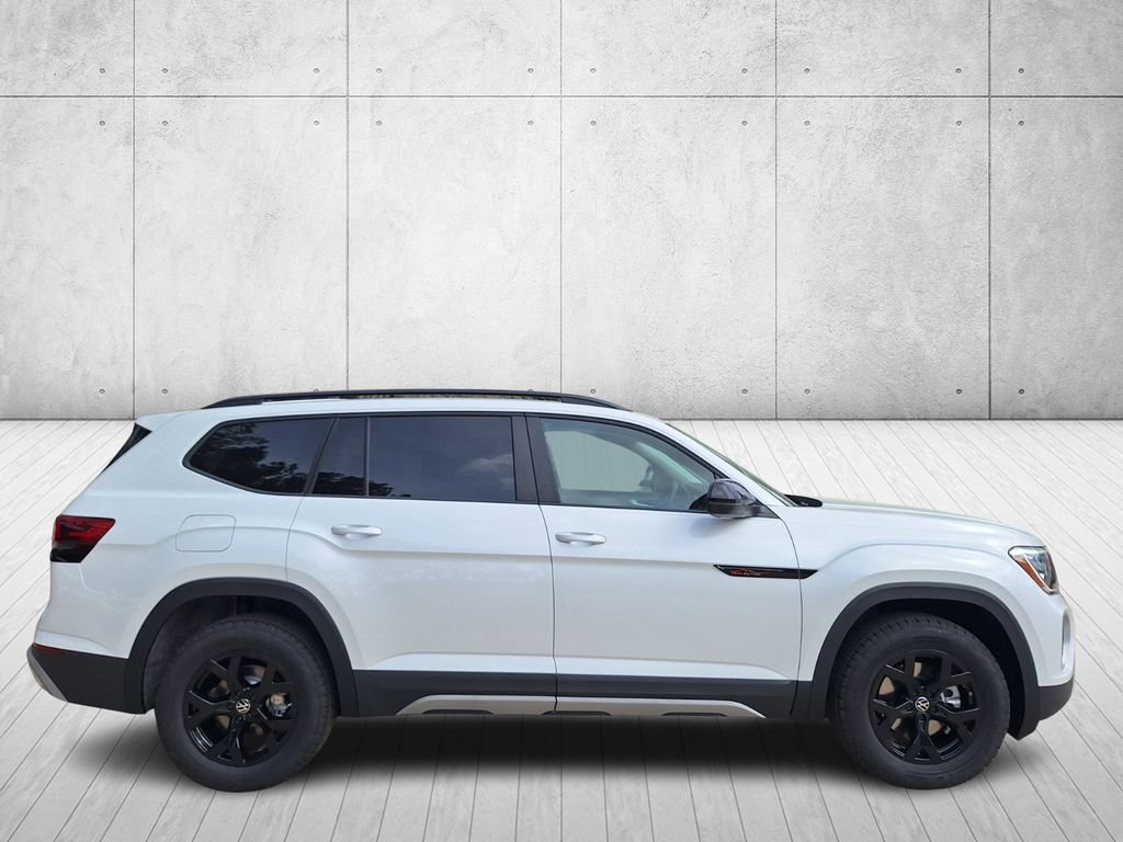 New 2026 Volkswagen Atlas Peak Edition AWD/4WD image 6