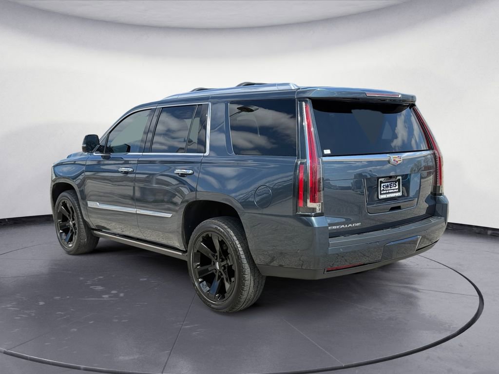 Used 2020 Cadillac Escalade Platinum AWD/4WD image 7