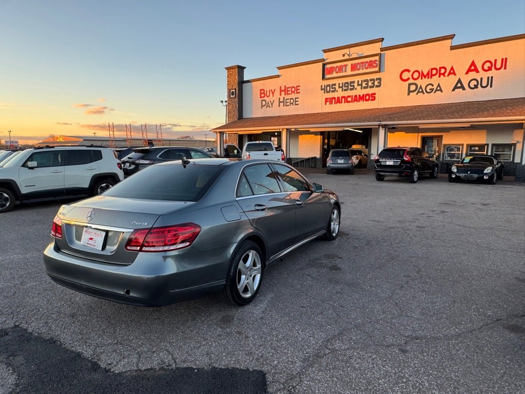 Used 2016 Mercedes-Benz E 350 4MATIC Sedan image 7