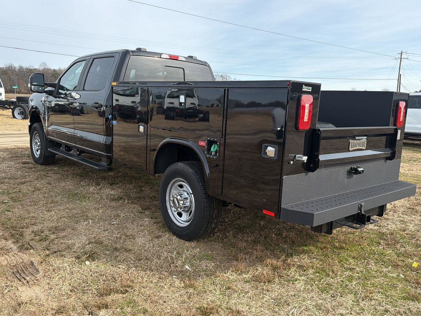 New 2025 Ford F350 XL w/ XL Chrome Package image 16