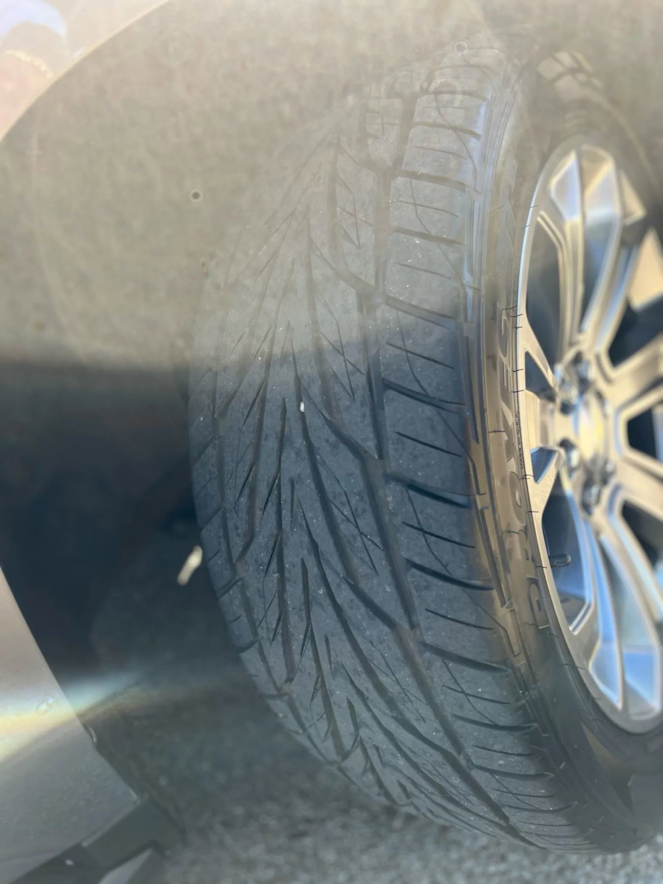 Used 2018 Chevrolet Tahoe LS w/ Enhanced Driver Alert Package RWD image 36