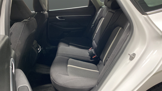 Used 2025 Hyundai Sonata SEL FWD image 24