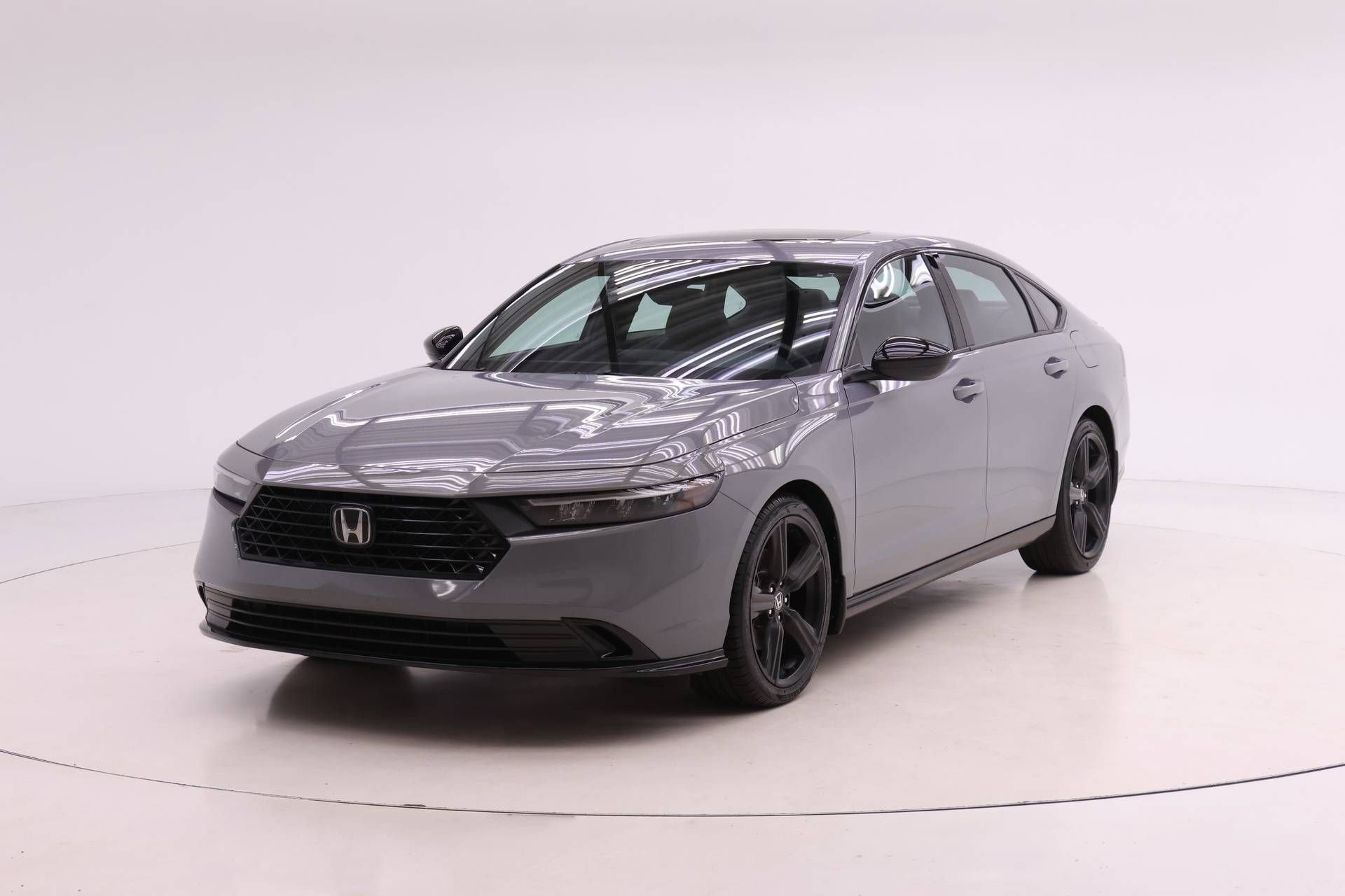 Used 2023 Honda Accord Sport image 1