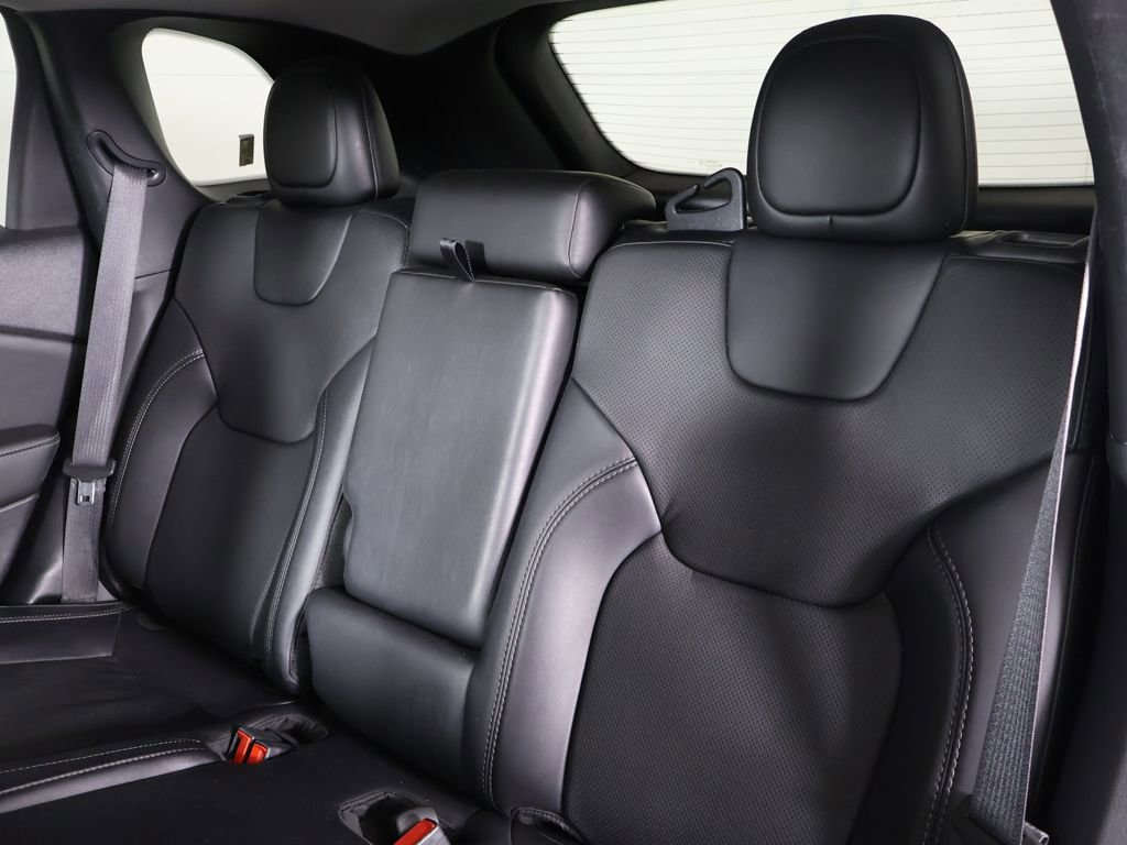 Used 2022 Jeep Cherokee Limited image 31