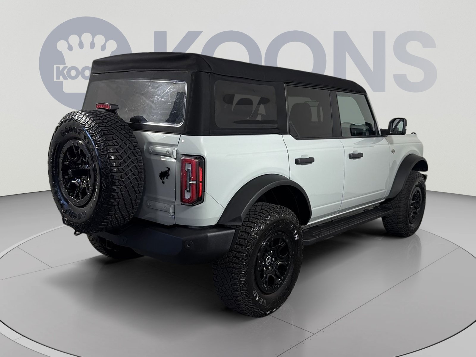 Used 2023 Ford Bronco Wildtrak AWD/4WD image 7