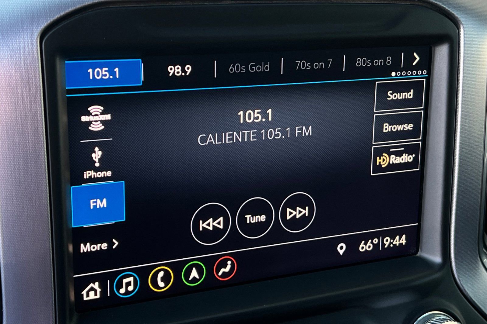 Used 2019 GMC Sierra 1500 SLT w/ SLT Premium Package image 26