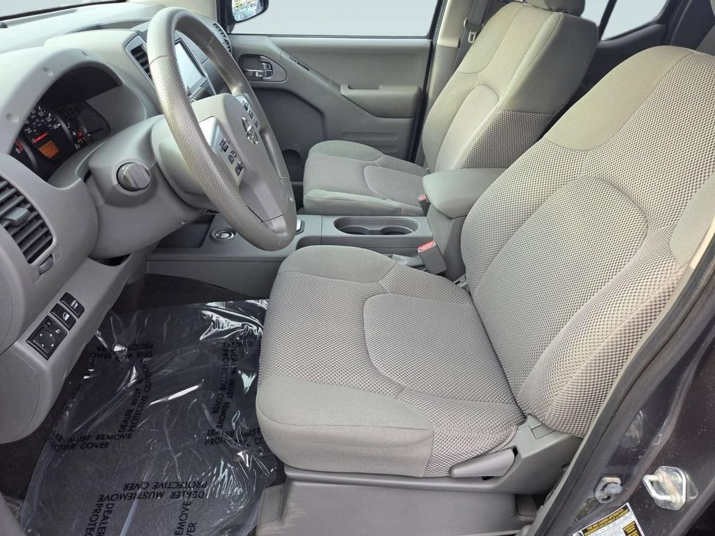 Used 2021 Nissan Frontier SV AWD/4WD image 15