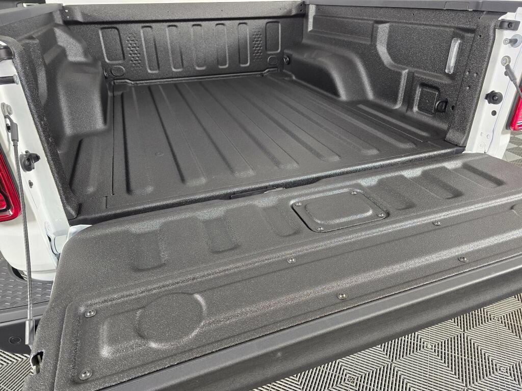 New 2026 Jeep Gladiator Sport AWD/4WD image 17