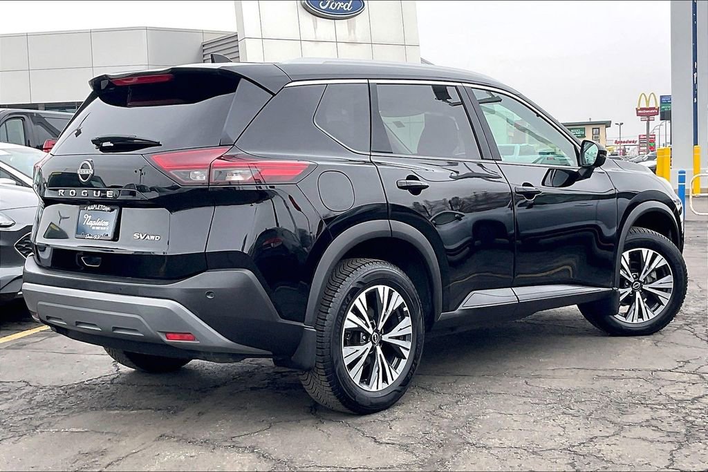 Used 2022 Nissan Rogue SV w/ SV Premium Package AWD/4WD image 12