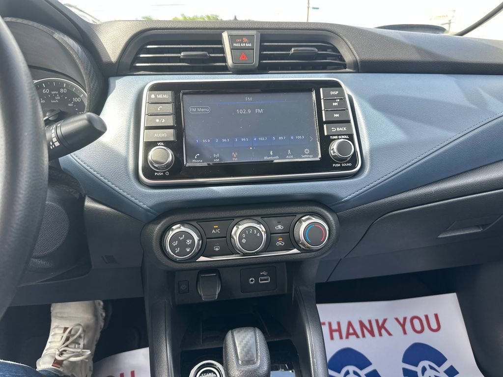 Used 2025 Nissan Versa SV FWD image 23