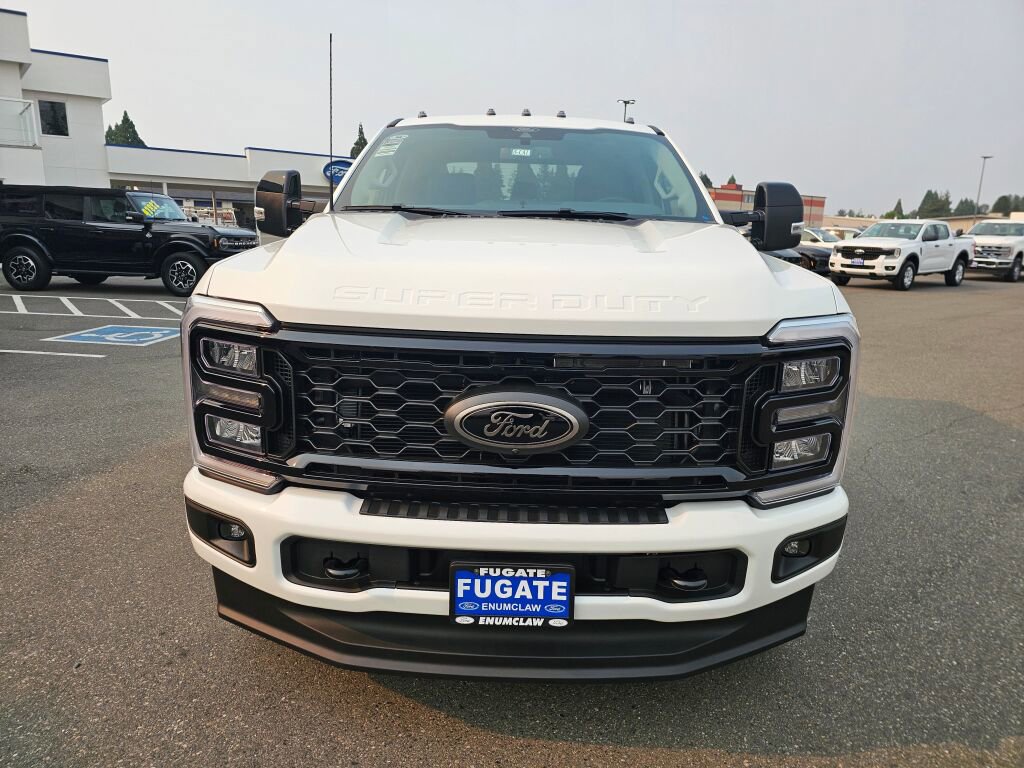 New 2026 Ford F350 Lariat w/ Black Appearance Package image 3