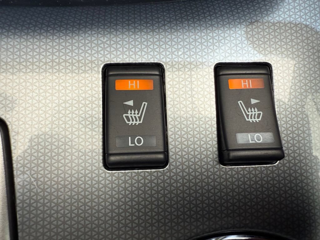 Used 2019 Nissan Pathfinder SL FWD image 41