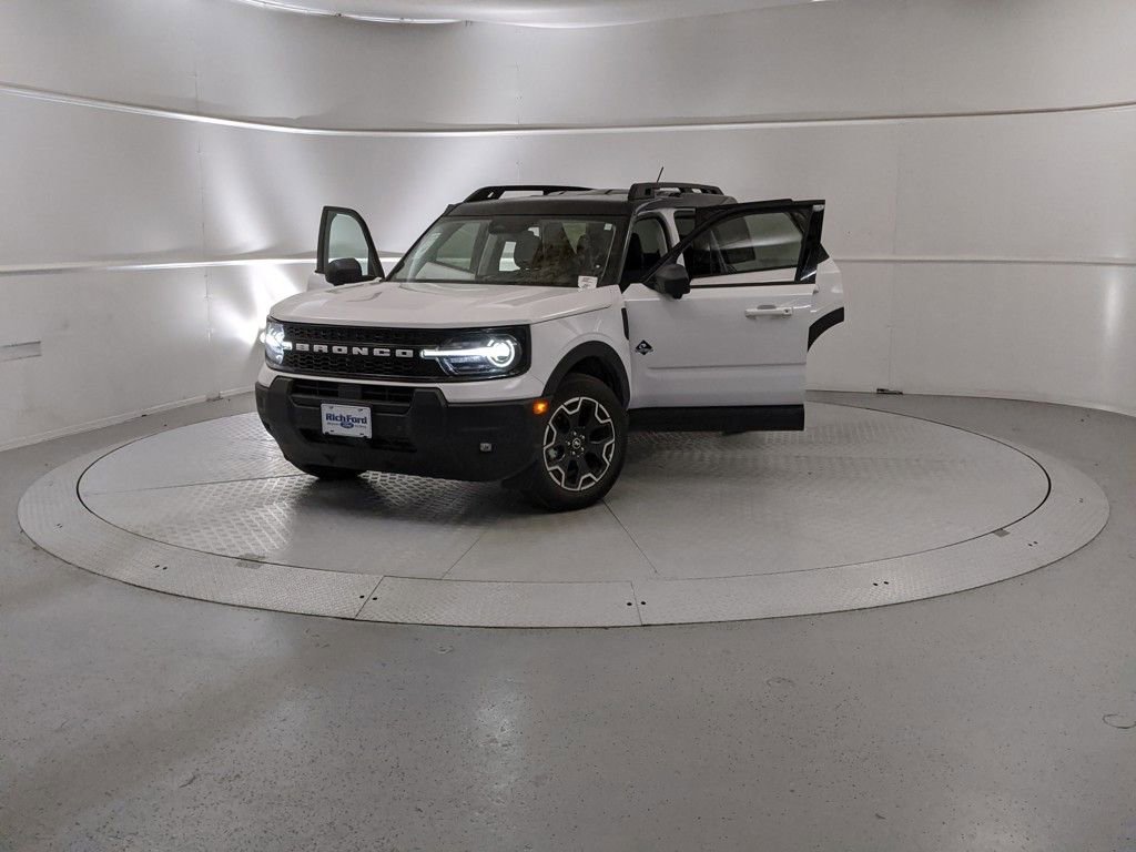 New 2025 Ford Bronco Sport Outer Banks w/ Outer Banks Tech Package+ image 12