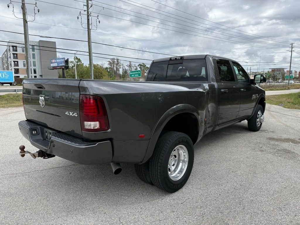 Used 2018 RAM 3500 Laramie w/ Sport Appearance Group image 9