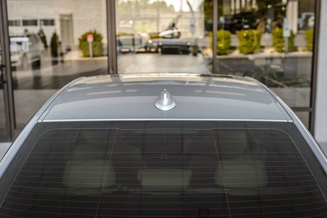 Used 2017 BMW 340i xDrive Sedan image 10