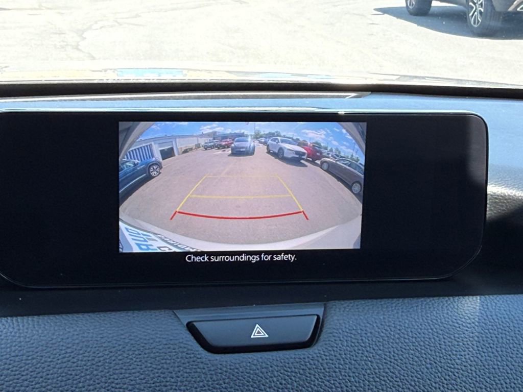 Used 2024 MAZDA CX-90 Plug-In Hybrid w/ Preferred AWD/4WD image 16