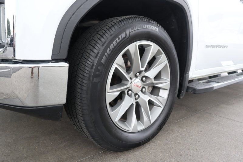 Used 2021 GMC Sierra 1500 SLT w/ SLT Premium Package image 8