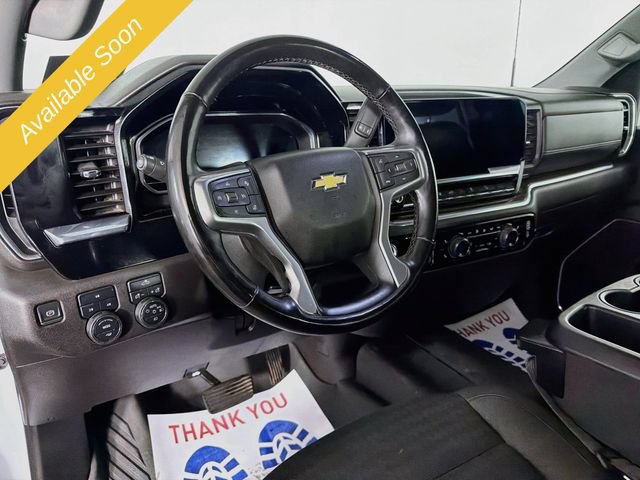 Used 2024 Chevrolet Silverado 2500 LT AWD/4WD image 9