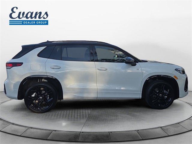 New 2026 Volkswagen Tiguan SE R-Line image 6