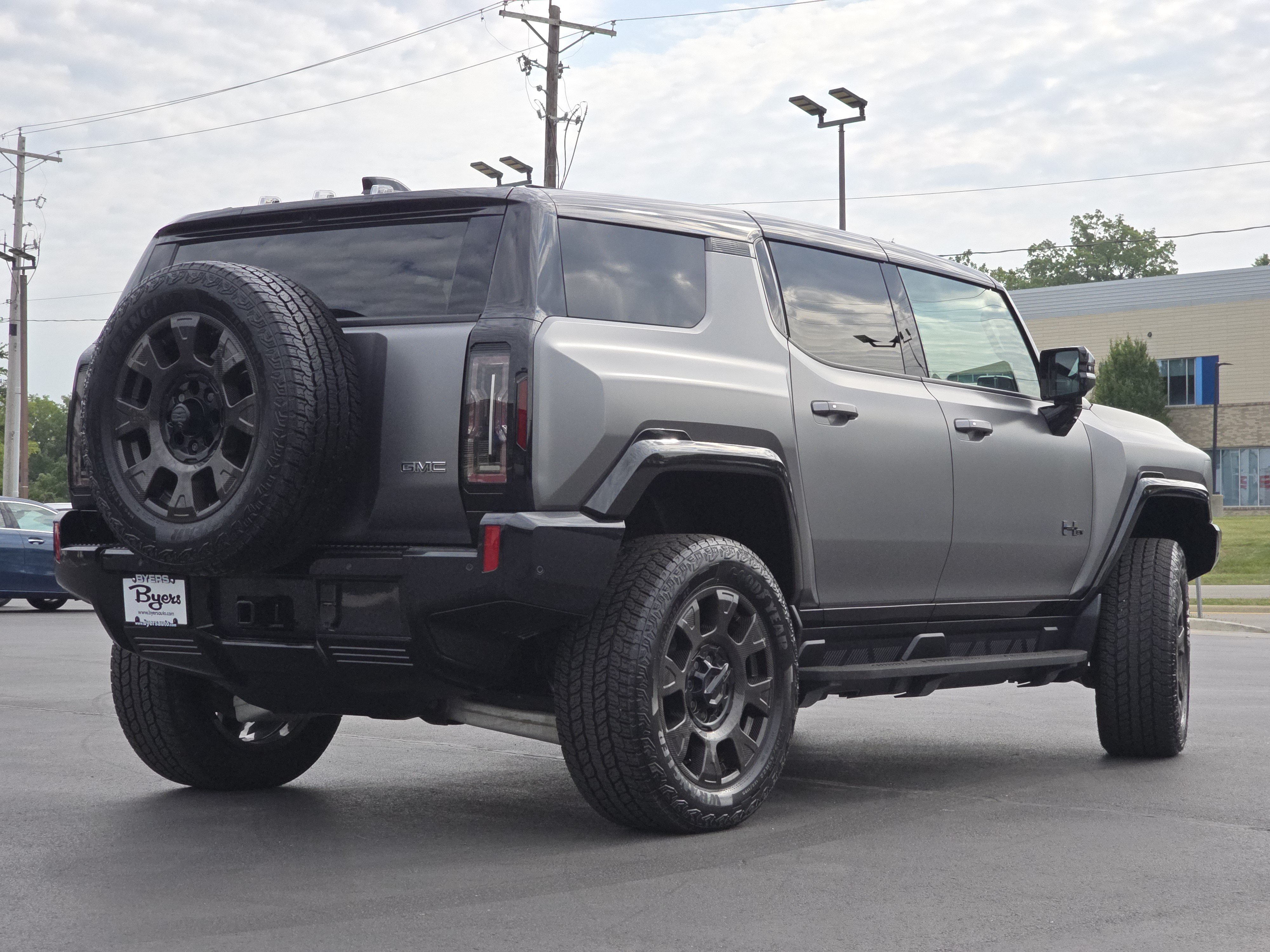 Used 2026 GMC Hummer EV 3X w/ Carbon Fiber Edition Package AWD/4WD image 7