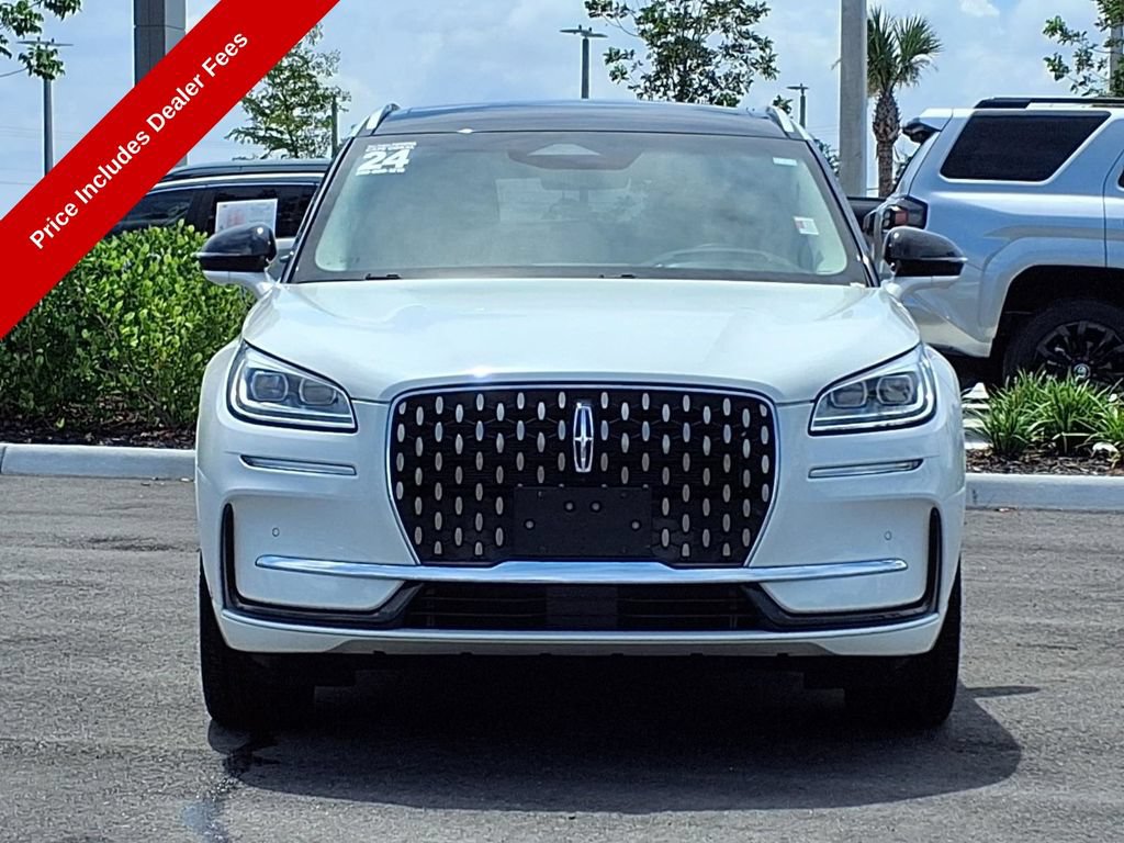 Used 2024 Lincoln Corsair Grand Touring w/ Equipment Group 302A AWD/4WD image 2