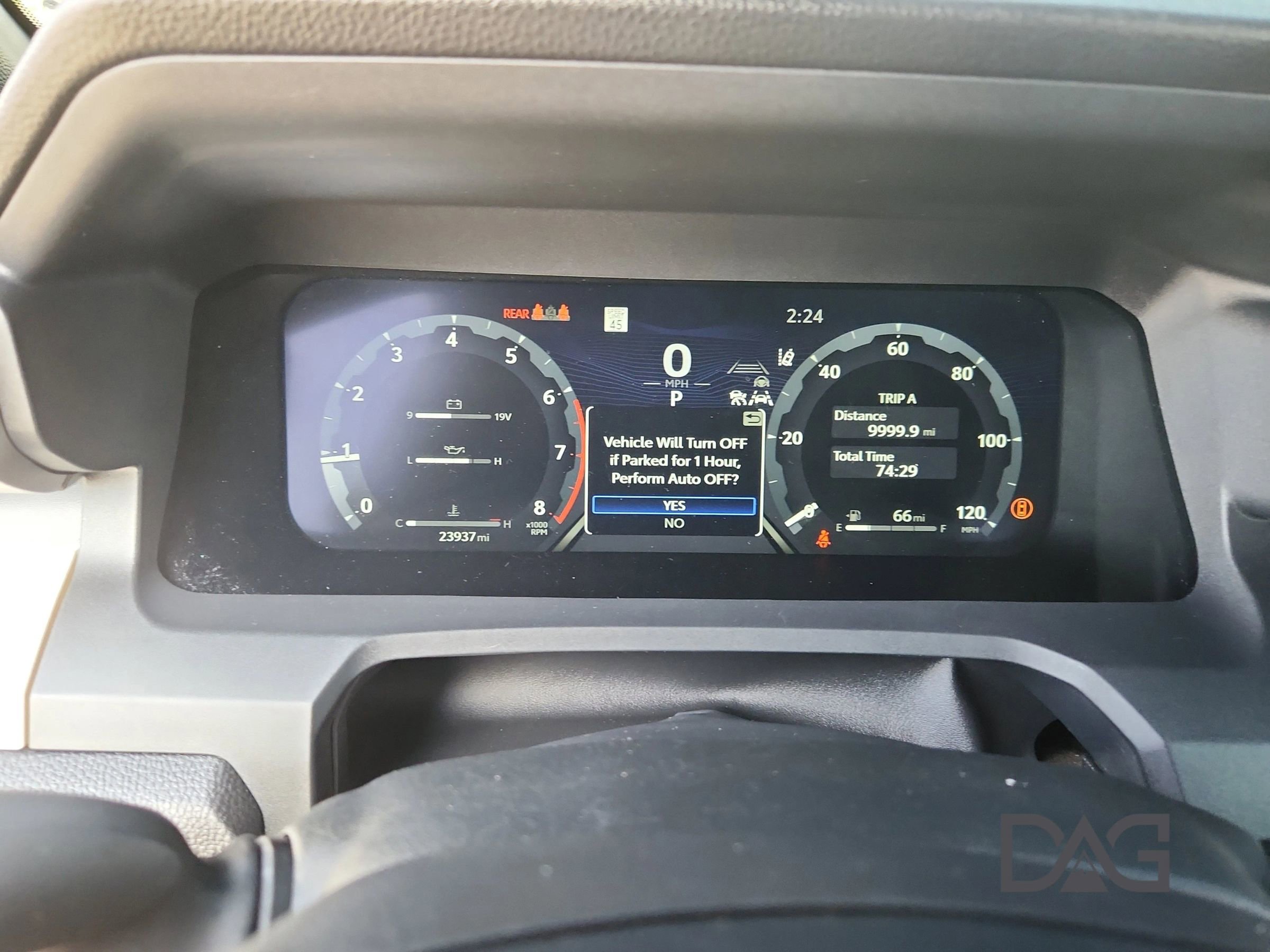 Used 2024 Toyota Tacoma TRD Off-Road image 30