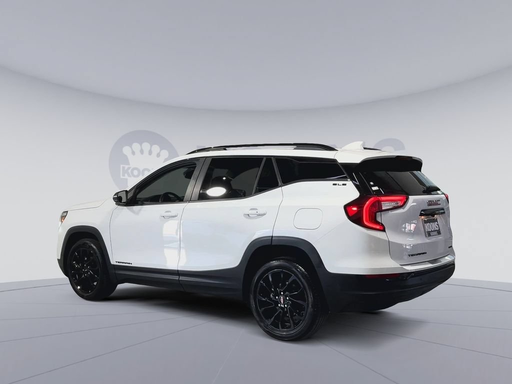Used 2023 GMC Terrain SLE w/ Driver Convenience Package AWD/4WD image 8