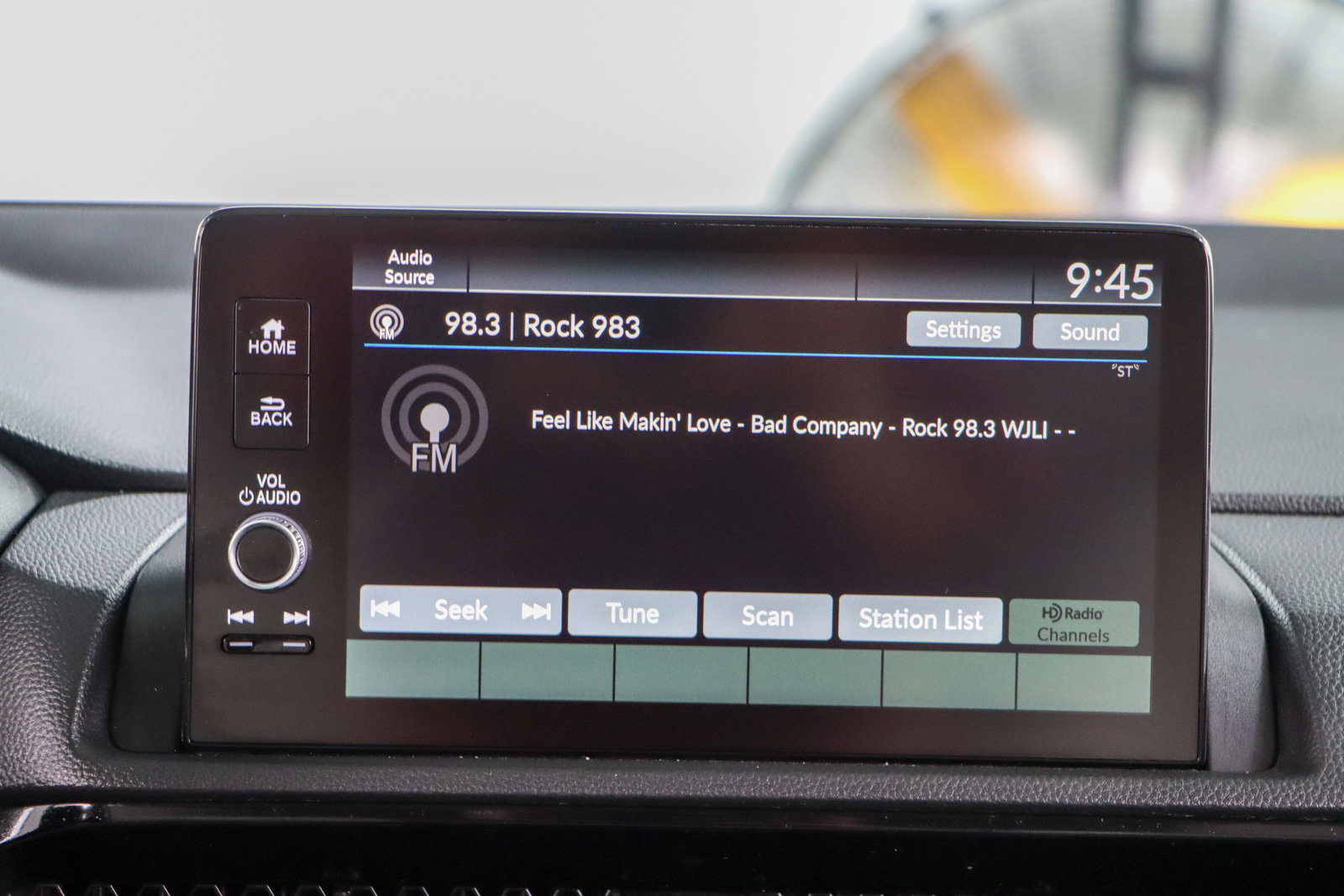 Used 2023 Honda CR-V EX-L image 19