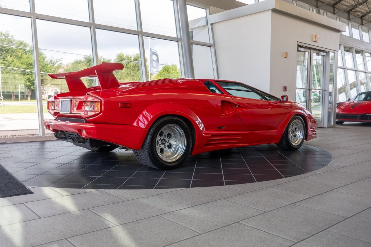 Used 1989 Lamborghini Countach Coupe RWD image 3