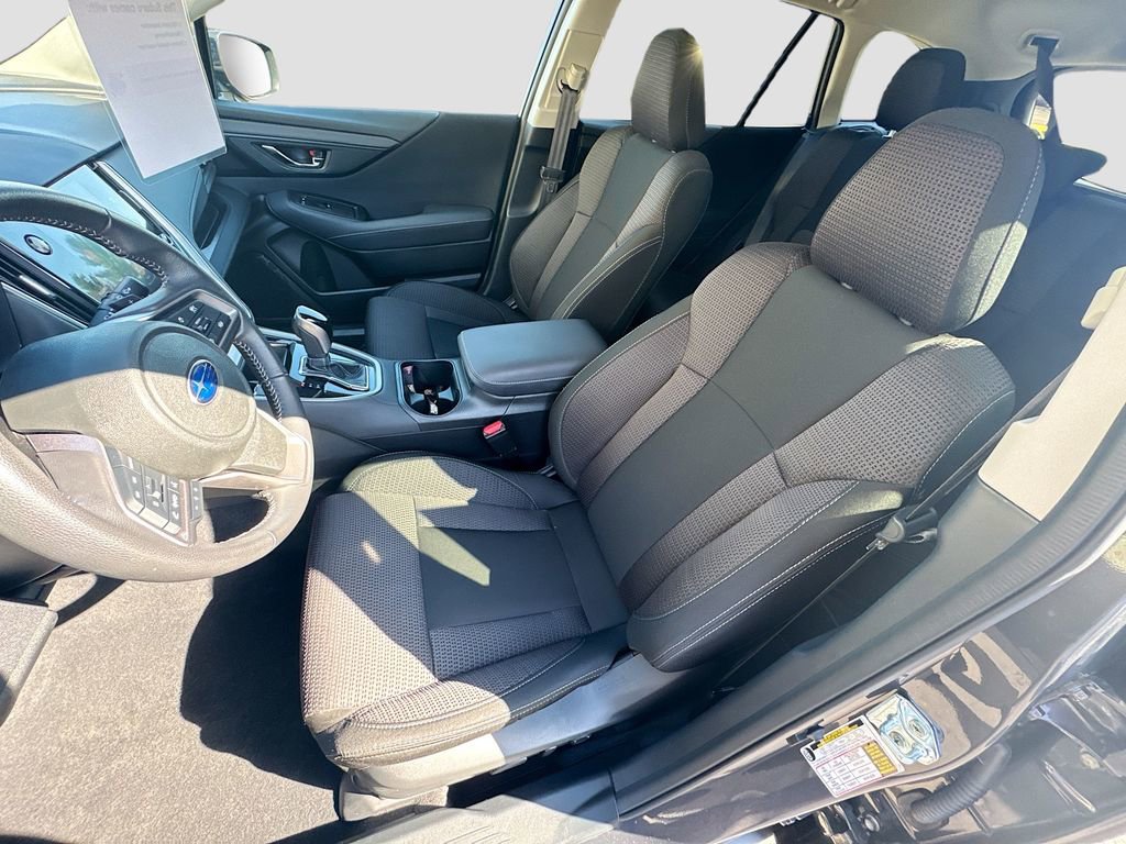 Certified 2025 Subaru Outback Premium AWD/4WD image 19