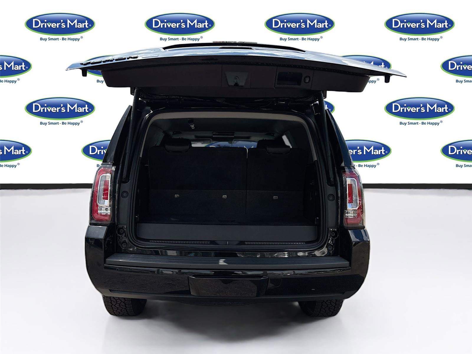 Used 2016 GMC Yukon SLT w/ Open Road Package image 29