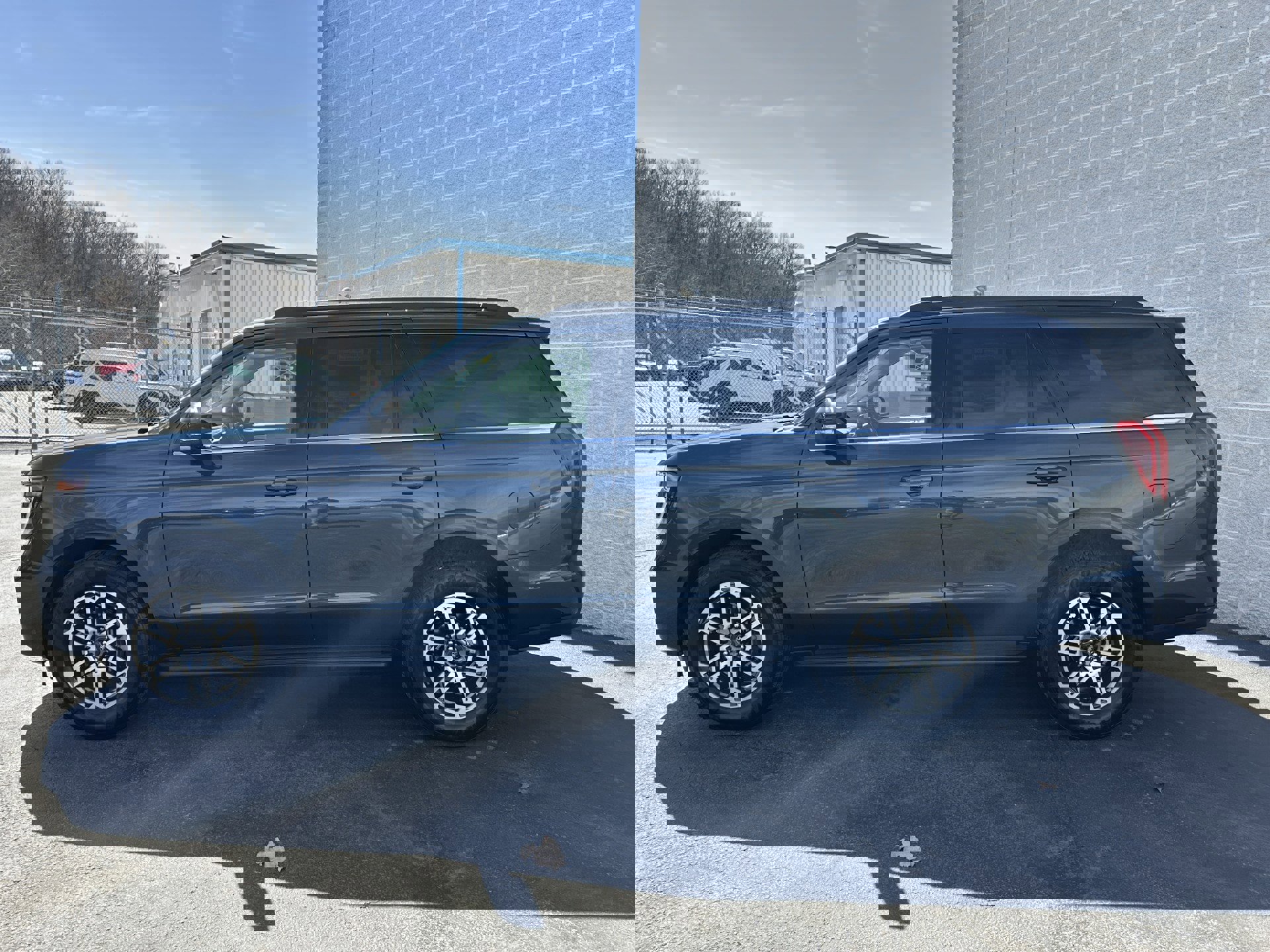 Used 2025 Ford Expedition Active RWD image 4