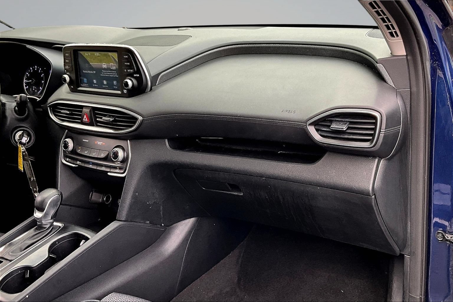 Used 2019 Hyundai Santa Fe SE FWD image 23